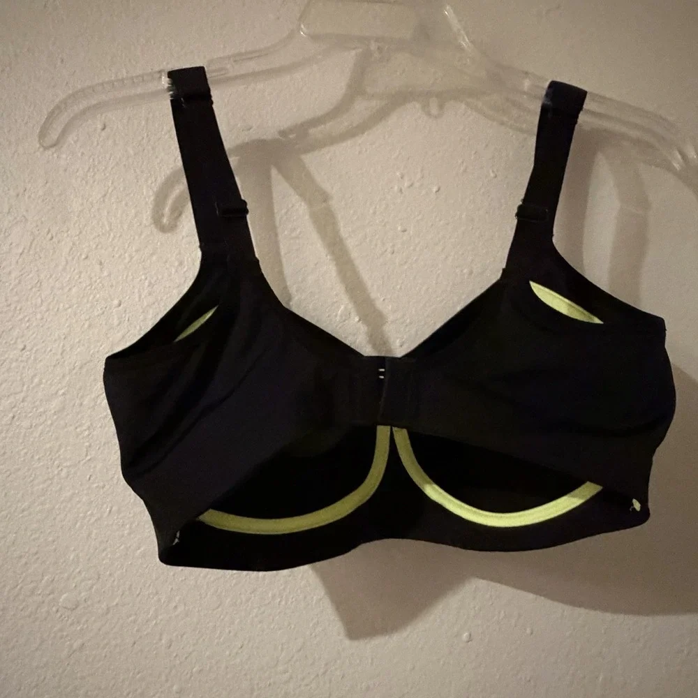 Nike preowned no